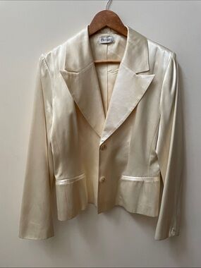 Events Cream Satin Women's Blazer